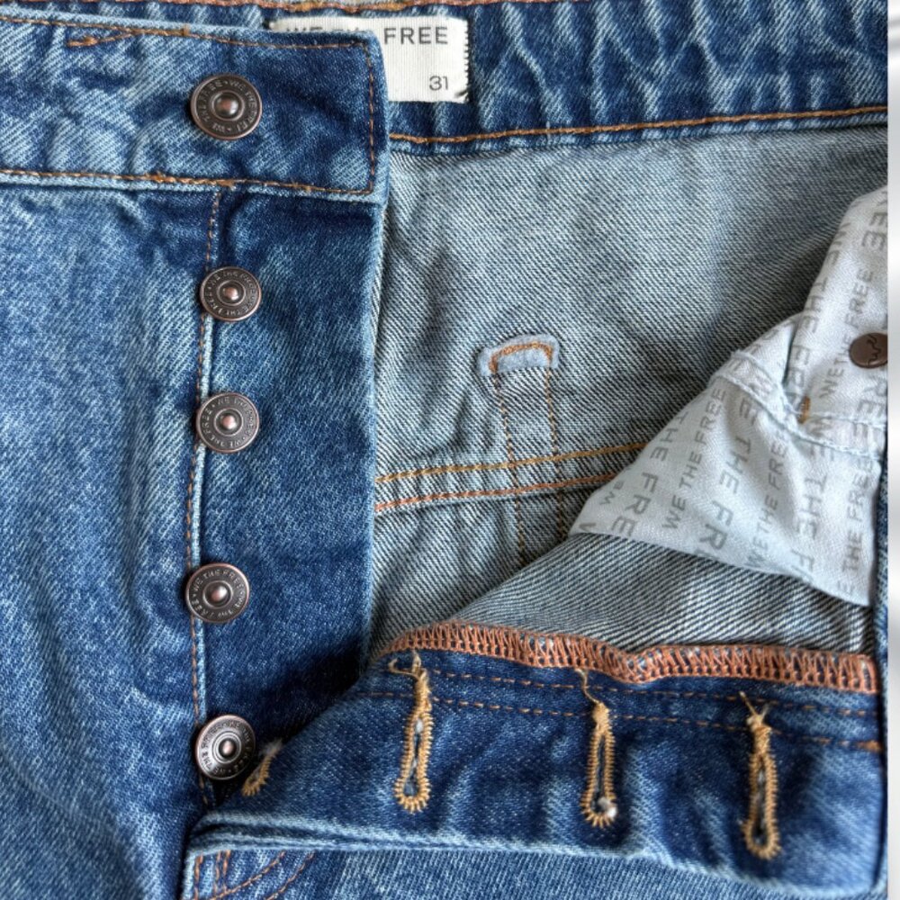 We The Free Wide Leg Crop Denim Jeans Sz 31 Button Fly Medium Wash - Picture 15 of 16